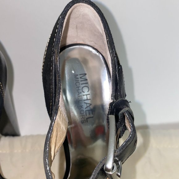 MICHAEL KORS leather heels - Picture 7 of 9
